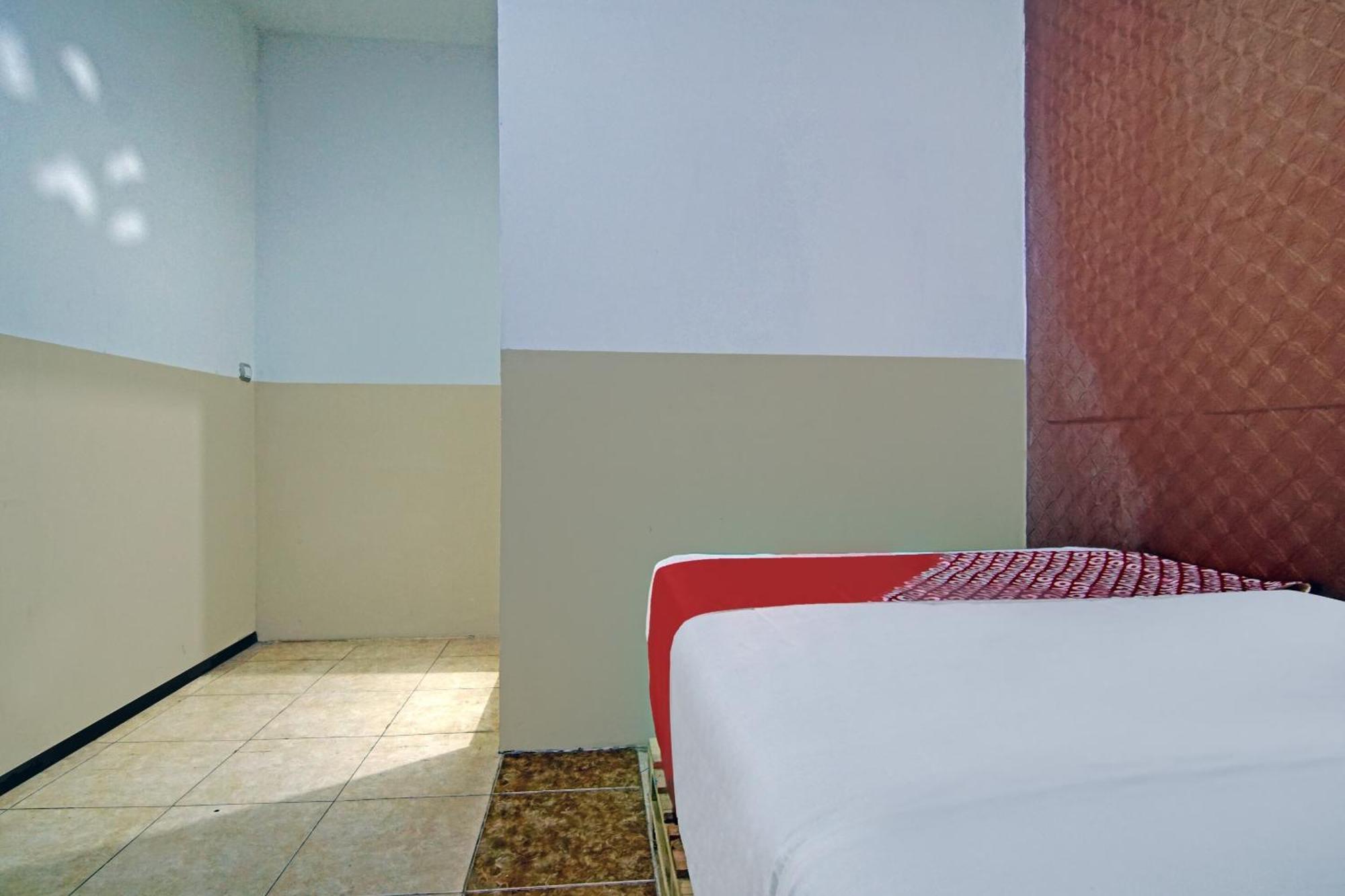 Super Oyo 90358 Poris Residence Syariah Tangerang Eksteriør bilde